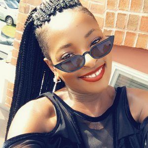 Meet your Posher, Lynette